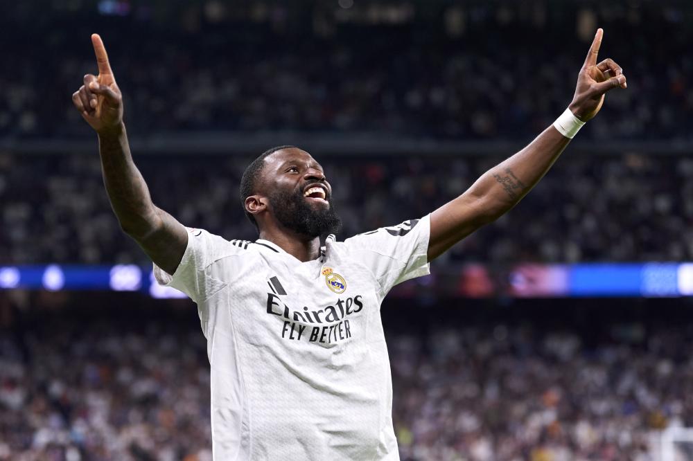 山东鲁能泰 山东鲁能泰